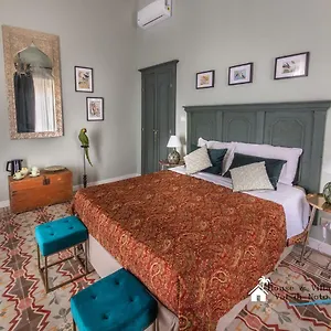  Bed & Breakfast Donna Maddalena